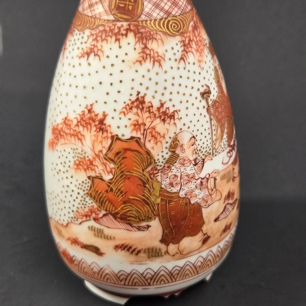 Vintage Japanese Kutani Sake Bottle 1940 Ise Shrine Commemorative Tokkuri Vase